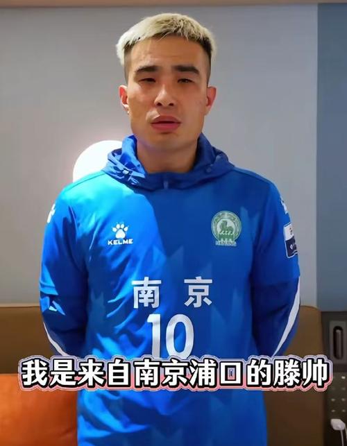 滕帅回家？荷媒：滕哈赫是贾府新帅首选，现在接手影响药厂赔偿金