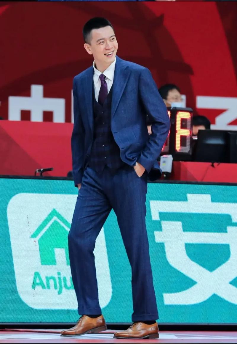 杨鸣：会全主力出战丹东的热身赛 对手也很强 对备战全运会很重要