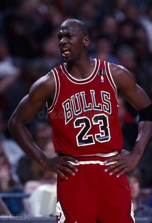 如果乔丹中途不退役 他能不能拿到40000分