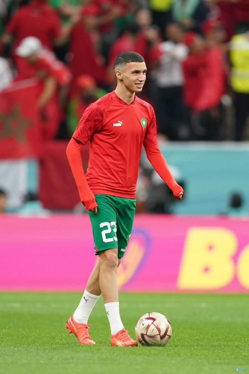 摩洛哥主帅：相信阿什拉夫会为非洲杯尽快恢复，他曾是金球竞争者