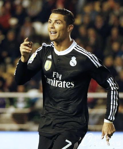 被波兰球队嘲讽更衣室简陋，巴列卡诺主席：C罗梅西他们从没嫌弃