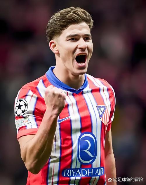 2025年中场参与进球榜：B费28球居首，梅里诺、恰尔汗奥卢26球