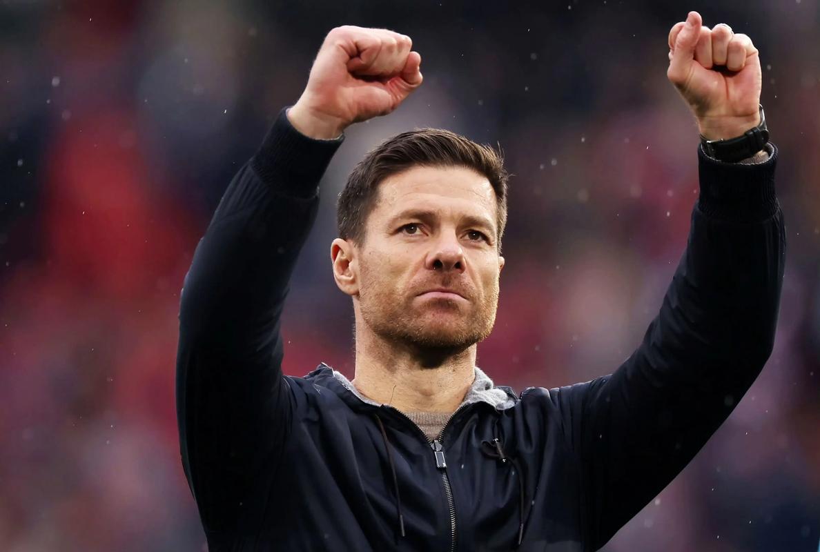 TA：阿隆索坚持贯彻自己的哲学，一些皇马球员对其理念感到不适