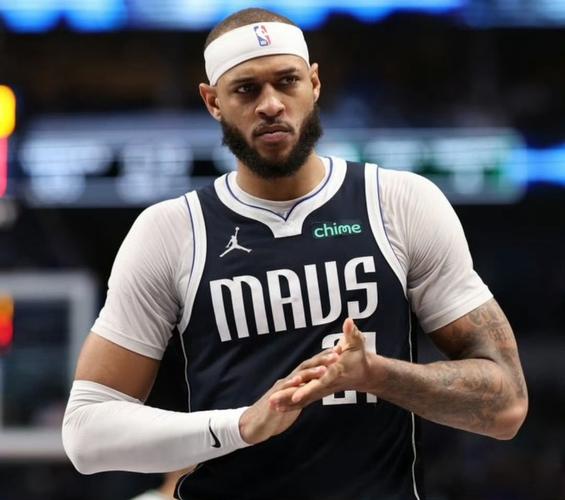 Stein：加福德定会引起外界兴趣 但独行侠尚未考虑交易他的可能性