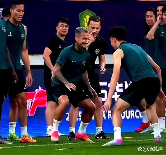 无缘熊猫杯！安东尼奥：王钰栋比较疲劳，我们决定让他回去休息