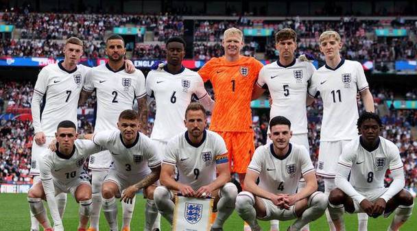 TA：英格兰队世界杯7个首发位置已确定 贝林、帕尔默、福登争主力