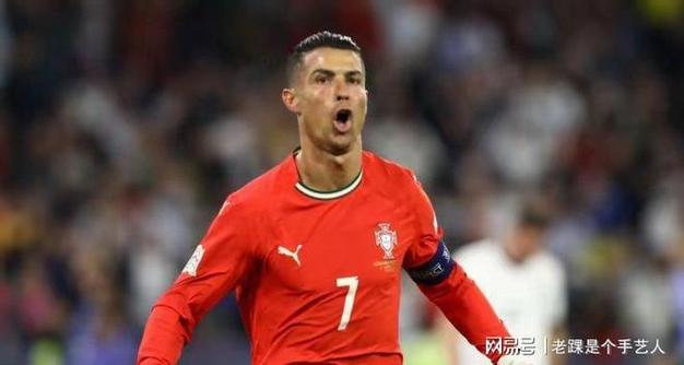 输球+染红停赛，年近41岁的C罗很可能已经踢完生涯最后一场世预赛