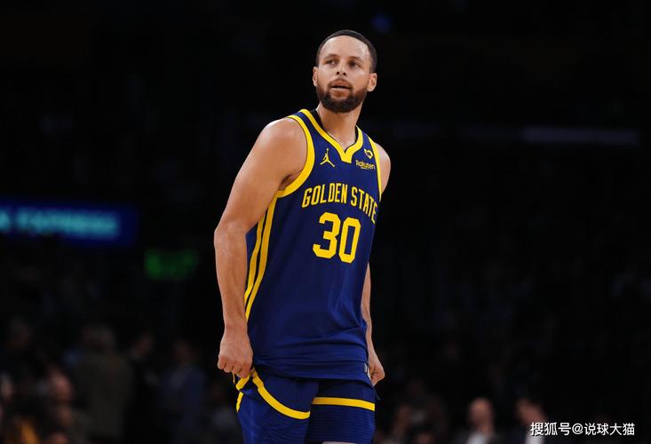 绝对领域！库里生涯47次单场9+三分 比第2至第5名加起来还多2次