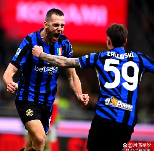 晚邮报：米兰双雄有意拉齐奥后卫马里奥·吉拉，萨里不想卖