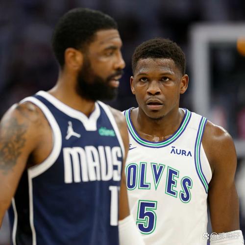 乔·约翰逊：我想看莫兰特去森林狼 华子在季后赛需要帮手