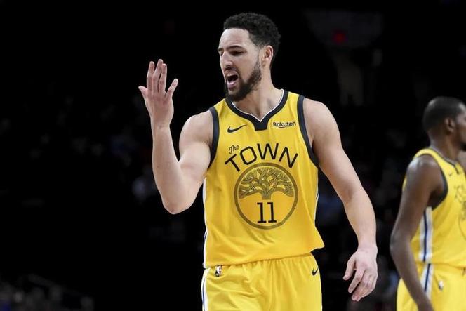 真伤不起了！卡莱尔：内史密斯膝盖扭伤 将至少缺阵4周的时间