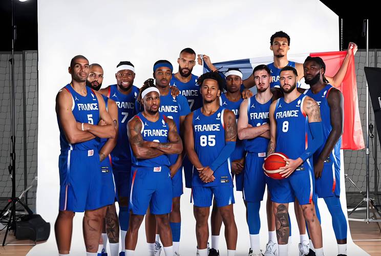 惊人相似！杜克队内将连续两年拥有全美第3的球员 名字都叫卡梅隆