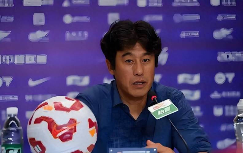 ：蓉城启动与徐正源续约，徐正源下赛季大概率继续执教蓉城