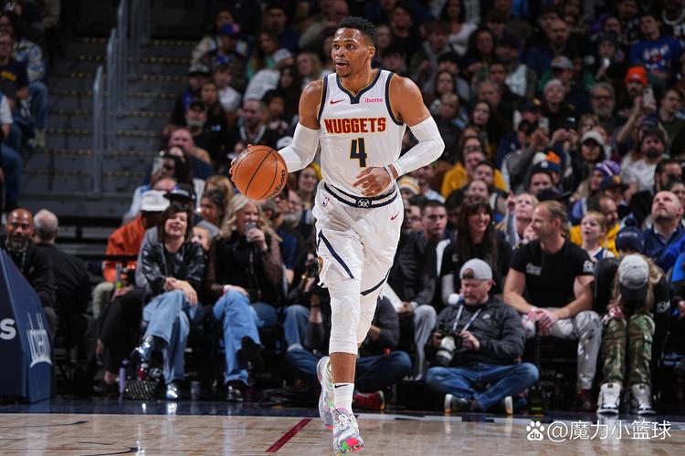 总得分连超两名宿！威少11中4得14分9板7助 未能赢球成“里程悲”