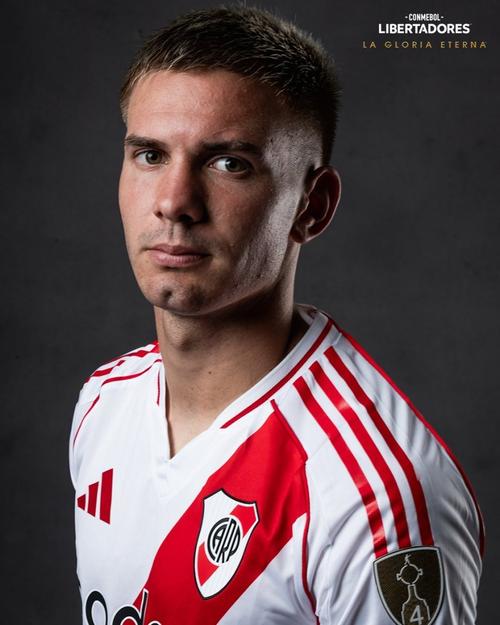 德转列阿根廷近5届世界杯三叉戟：明年梅西、小蜘蛛、马斯坦托诺