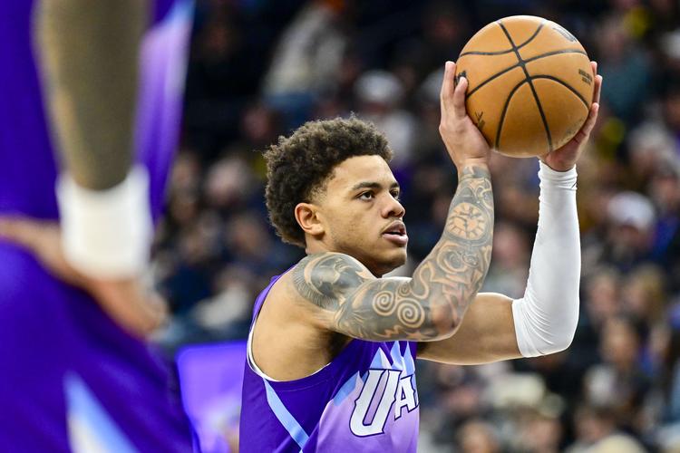 复出还得找状态！乔治上半场6中2得7分3板1助1帽 三分3中1