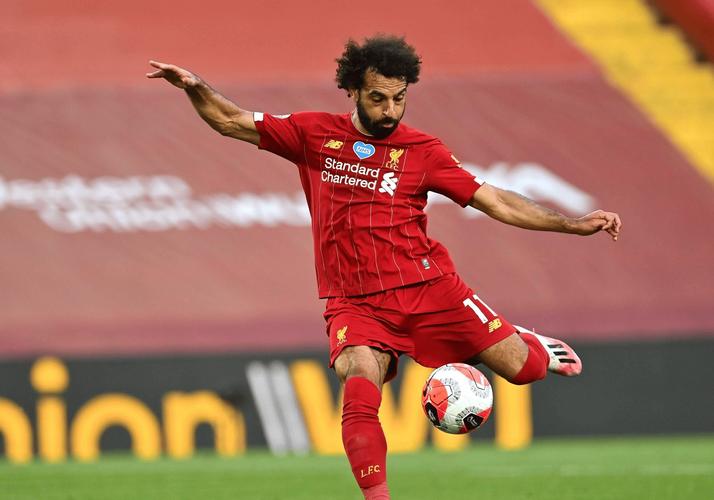 镜报：曼联有意若昂·戈麦斯，进欧冠或使他放弃加盟利物浦的梦想