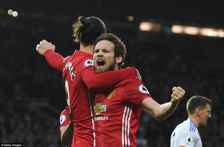 贝尔戈米：法布雷加斯让我印象深刻，他的战术清晰并让比赛更流畅