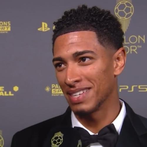 力挺！莱因克尔社媒转发贝林厄姆比赛集锦：他非常出色并拼尽全力