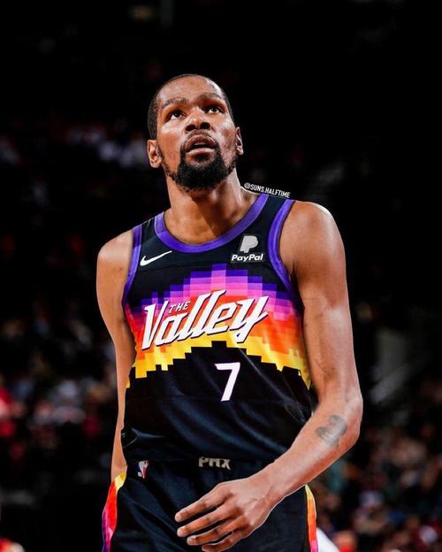 主将都不准！首节杜兰特3投全丢拿到3分&米切尔5中1仅拿2分