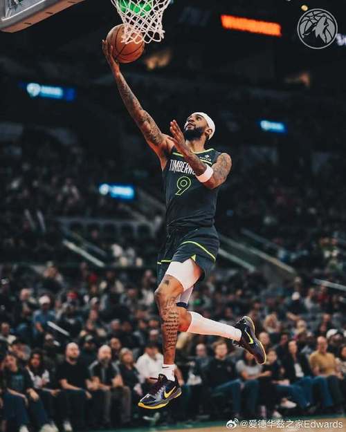 渐入佳境！森林狼断球反击 爱德华兹接迪文岑佐抛传完成空接暴扣