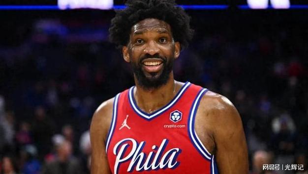 今天76人客战雄鹿 恩比德因伤病管理缺阵 马克西大概率出战