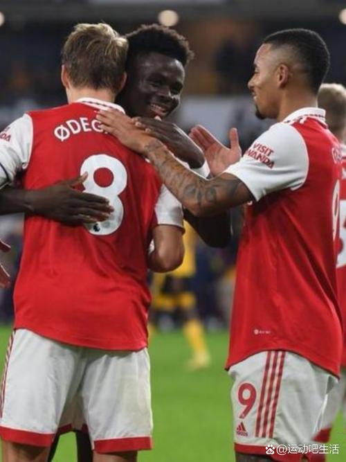 奥利弗英超共执法阿森纳62场：枪手31胜13平18负+获5点球109黄8红