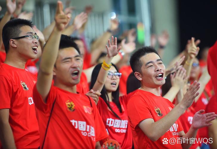 申京：球迷是球队的第六人 他们一直为我们加油呐喊