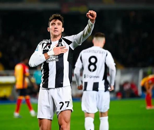 格雷茨卡冬窗加盟尤文？法尔克：不属实，他渴望留队但年薪1800万