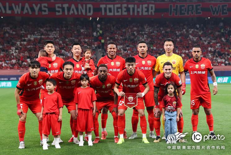 史上最火中超！2025赛季中超240场比赛现场观众总人数6180990人次