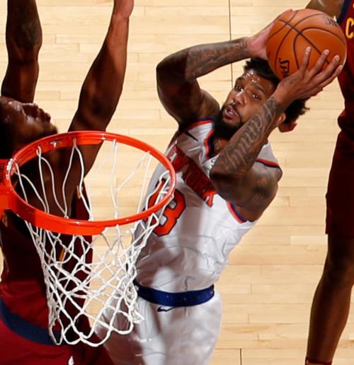 鲍威尔：我这次的伤势不严重 我太热爱篮球了&带伤也能打