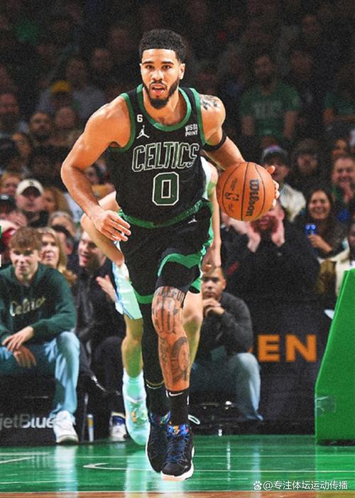 新无眉大侠！普理查德直塞妙传 沃尔什空切双手迎扣小瓦格纳！