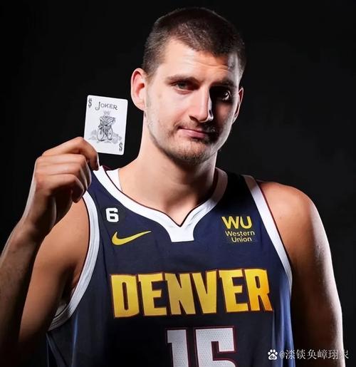 全能！约基奇首节拿到4分4板4助 正负值+7