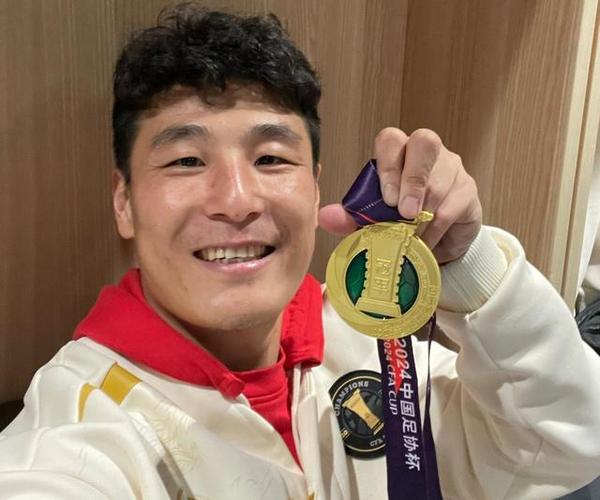 武磊：这次夺冠没前几年那么兴奋，希望我们能继续保持下去