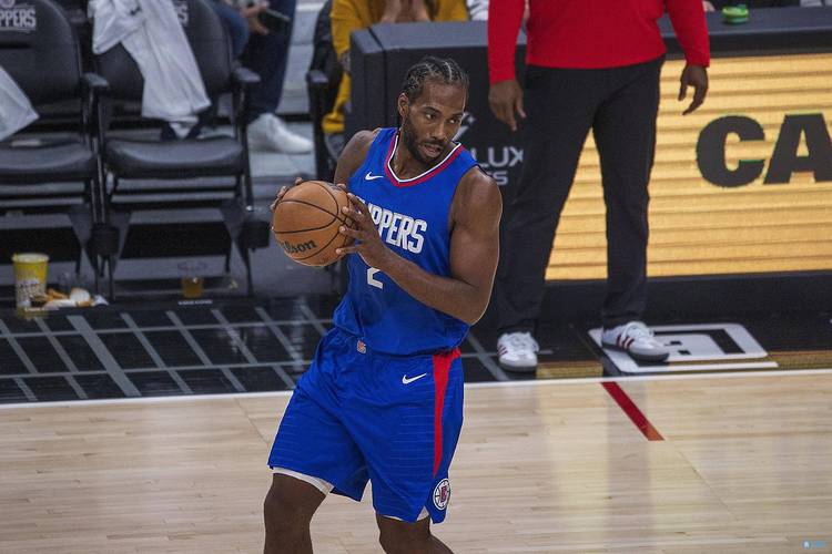 高效输出难救主！凯尔登·约翰逊8中6&三分3中2拿到14分6板2助