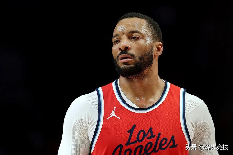首次全明星+亿元肥约？鲍威尔全都要 被快船交易后憋着气证明自己
