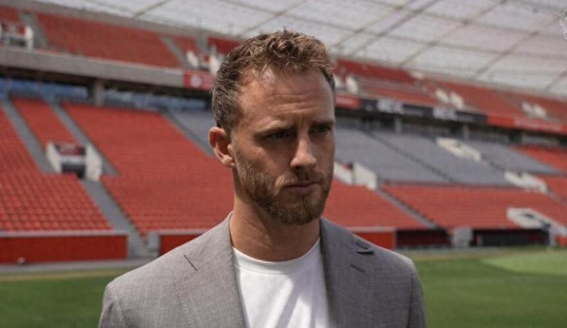 9次扑救！弗莱肯职业生涯4场比赛获评9分或更高，其中3场是对曼城