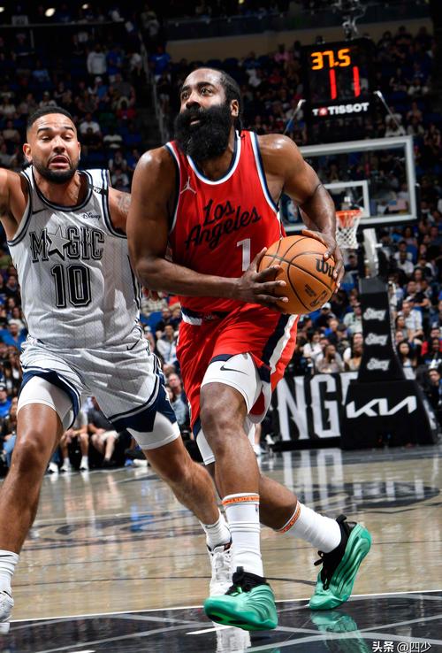 美媒模拟：哈登赴森林狼 里德&迪文去公牛 快船得4将+3首轮+1互换