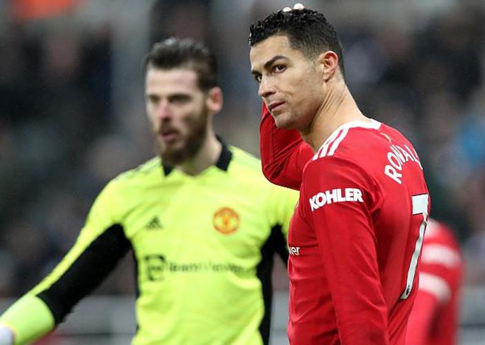 卢：我们出现了太多赌博式上抢&过度协防 给了对手三分空位