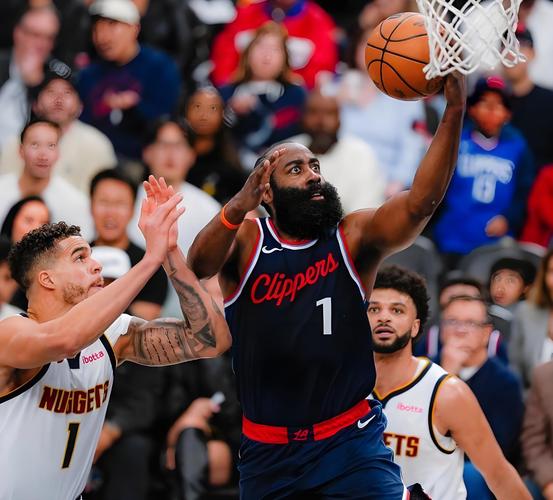 队记：尽管还有六十几场比赛 但快船本赛季已经没戏了